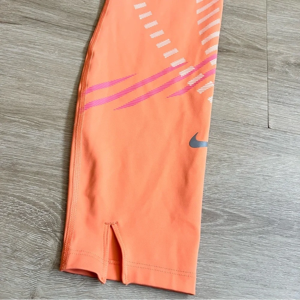 Nike Running speed tight fit leggings Peach SZ L